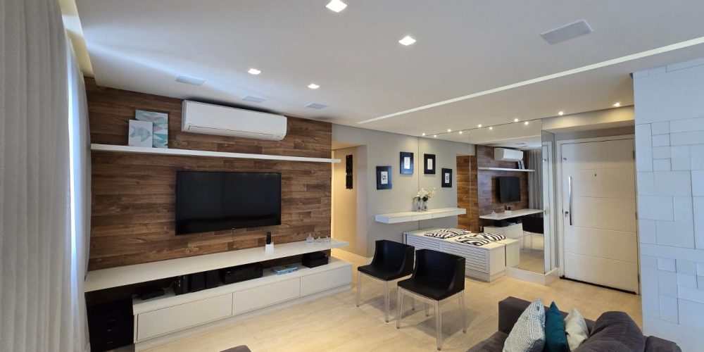 002dc381-dbb2-4885-b90c-a691cbfe1998