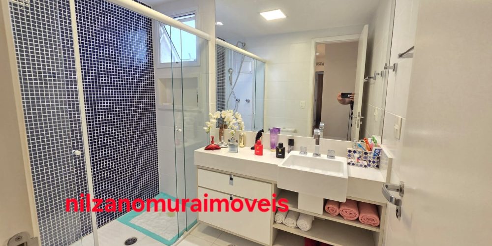 18fd07d6-e7a2-4ed2-a94a-92b55bf65761