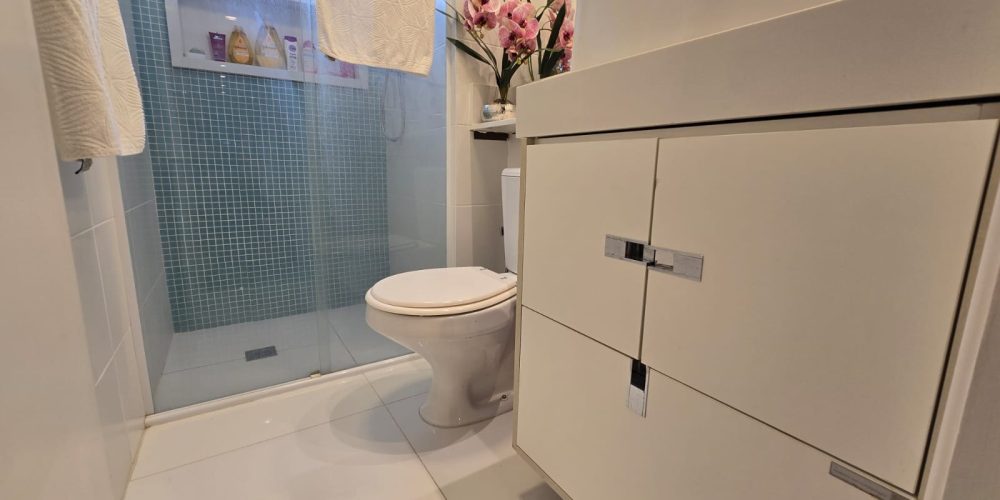 5adc01c8-aed7-4216-931d-34bec006ece1