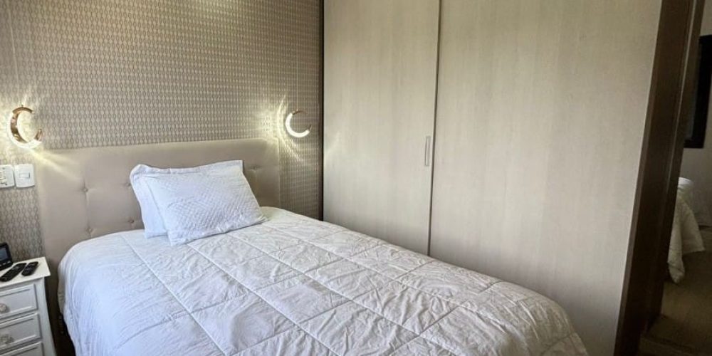 73296548-cff1-4572-a904-871e9aa0074a