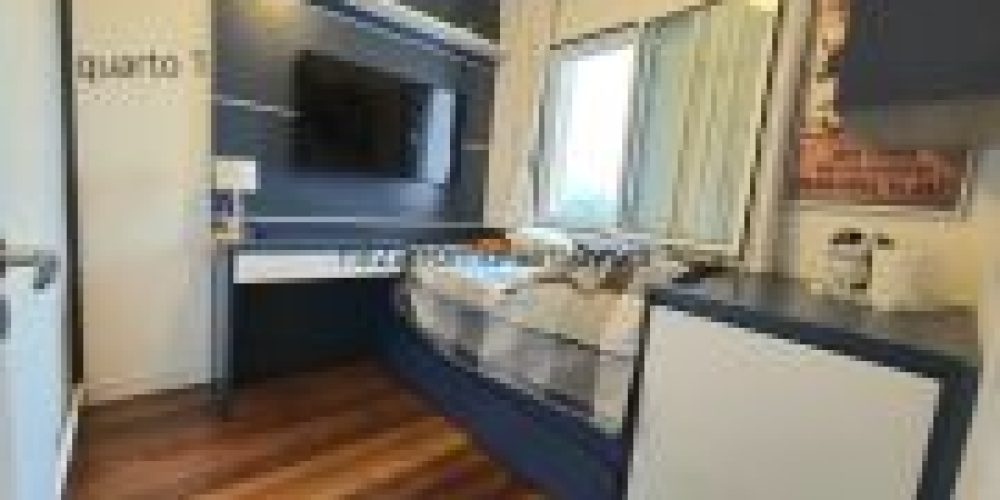 74f10a8f5f8a62b5f6cc46e6be19afb7