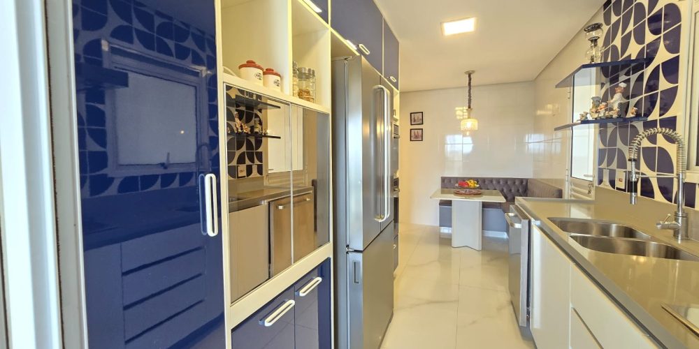 7914b31f-9335-4cf9-a12f-7bd4475a8578