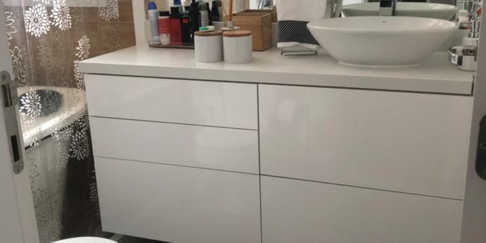 7ae32f73-0999-446e-abce-5ab949a3af31