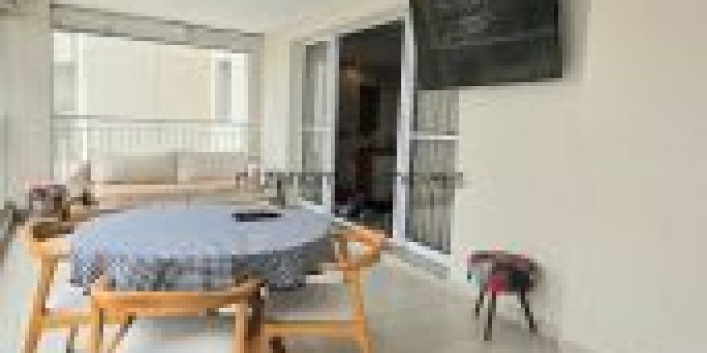 8209e2273aa11050ea468d77d58fc299