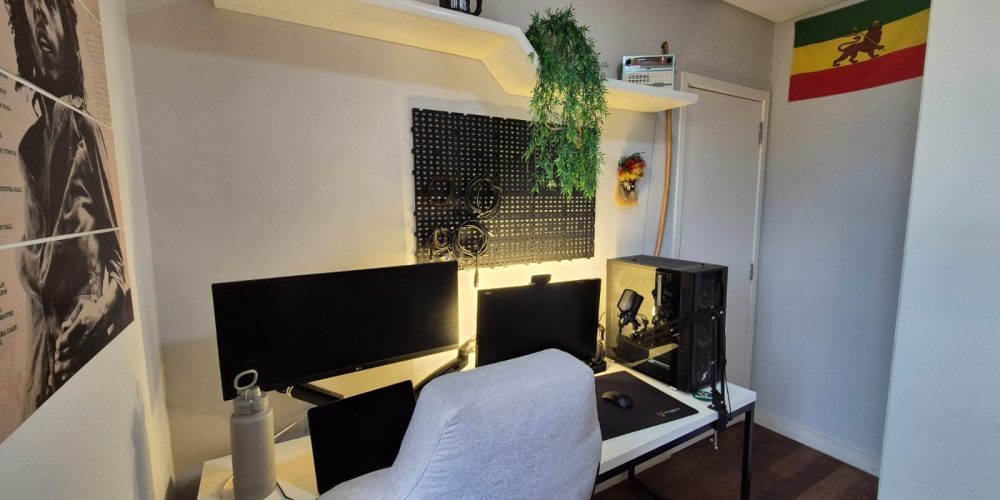 a9b45e81-3ee7-494a-8c29-902c4d302571