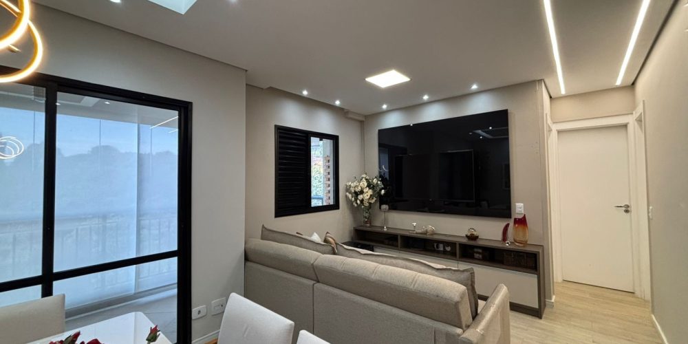 b7fcda6b-232d-4e76-bde7-a40385f39f76