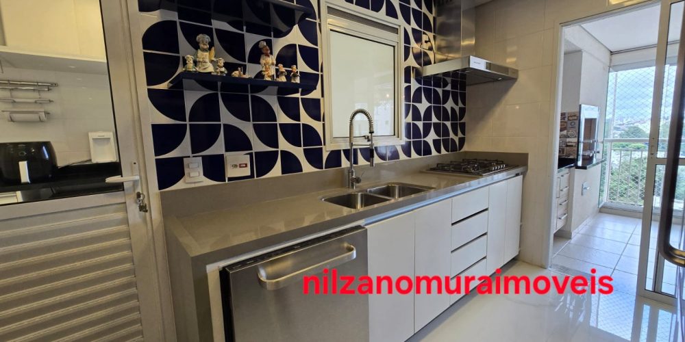 ba5b9e95-6d25-402f-8b71-19aff3b3237c