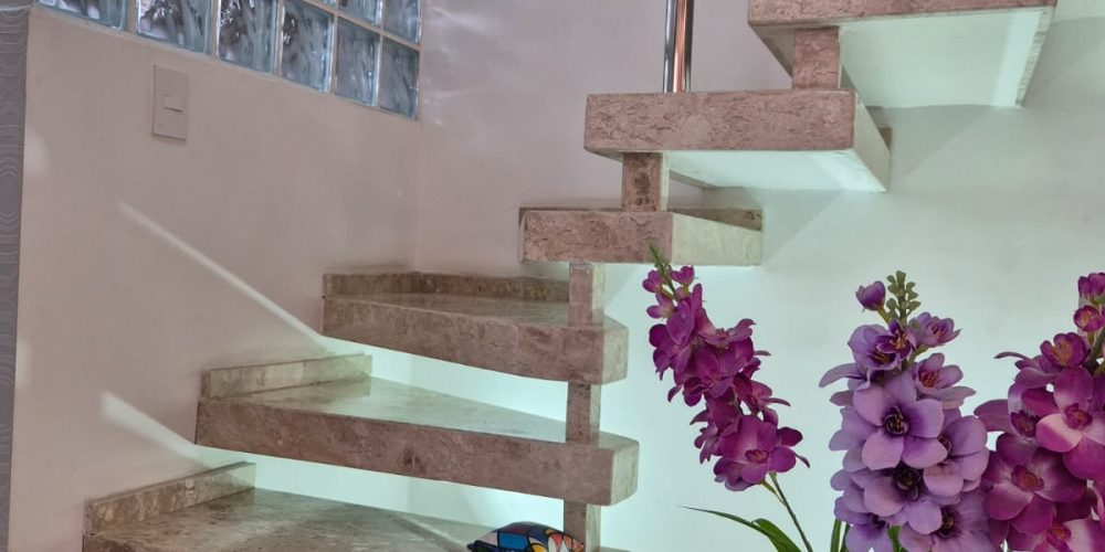 c8ce69a8-4e8b-4377-bf7c-ae01d2ab9e55