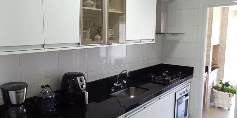 d246d497-7e8c-4c04-8312-c0e84ea7a20e