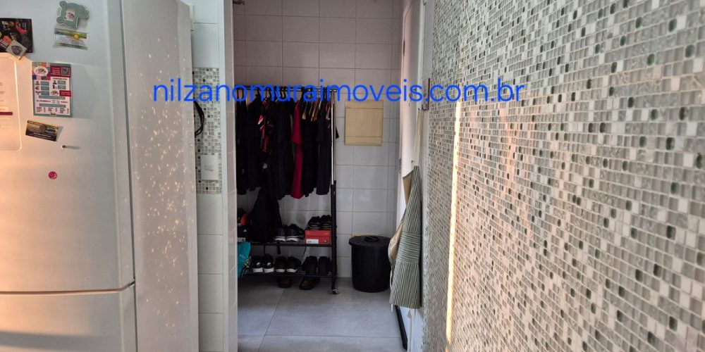 e1010b67-da1b-442c-a401-ebf54032f449