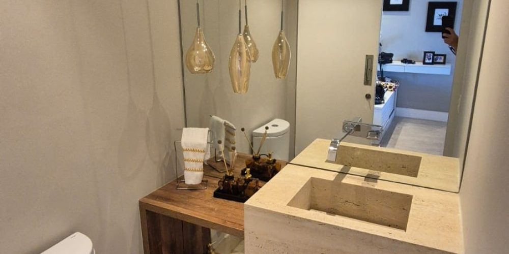 e1877721-274c-4091-89f7-f405af697390