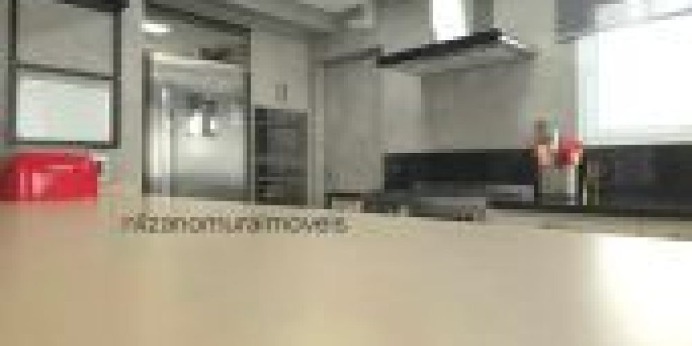 eaa979e9264f0a75410c96ccac4c96c1